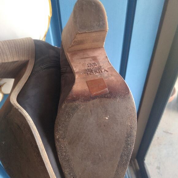 Vince Heeled Bootie. Shale gray. Size 8.5 - Picture 9 of 13